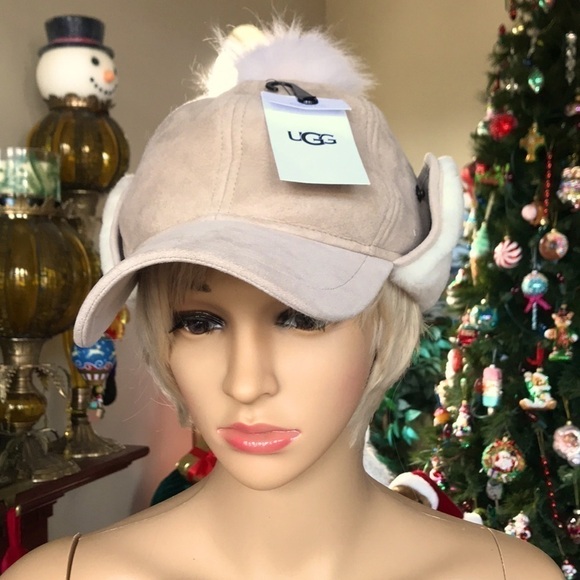 Brand New UGG Genuine Fur Shearling Sheepskin Trapper Cap Hat w/ Pom in Sand main image 11